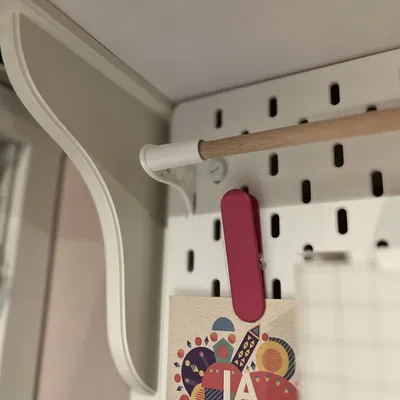 Giá treo cuộn SKADIS cho băng keo hoặc giấy gói (roll holder & hanger)