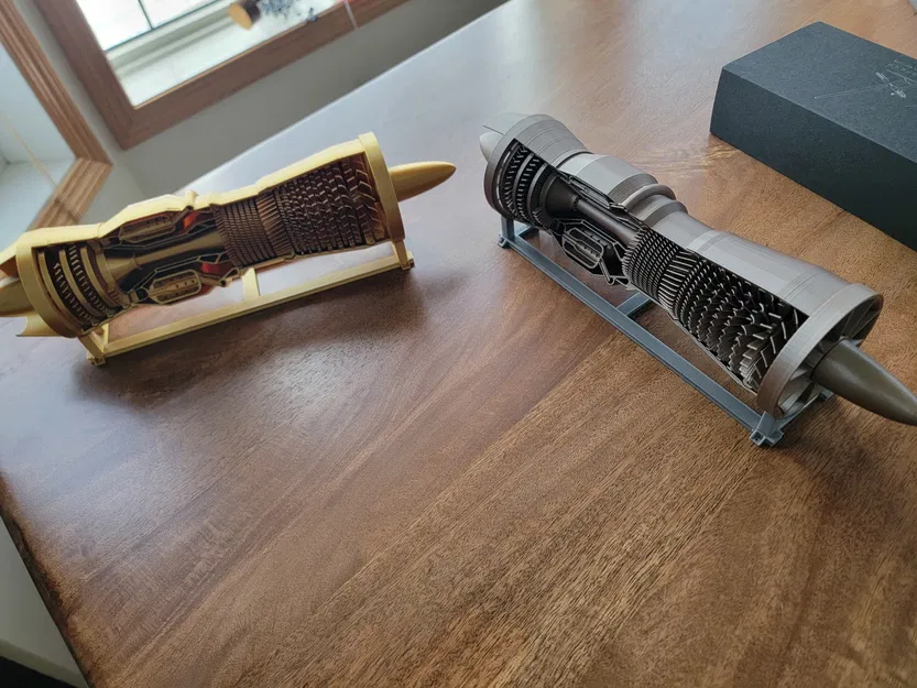 Động cơ J57 Turbojet kèm bệ đỡ (J57 turbojet Engine and stand) - Image 9