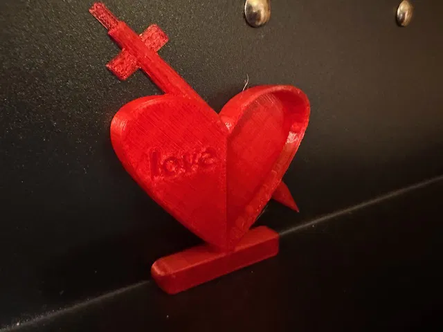 HEART STAND!!!!!! - Image 1