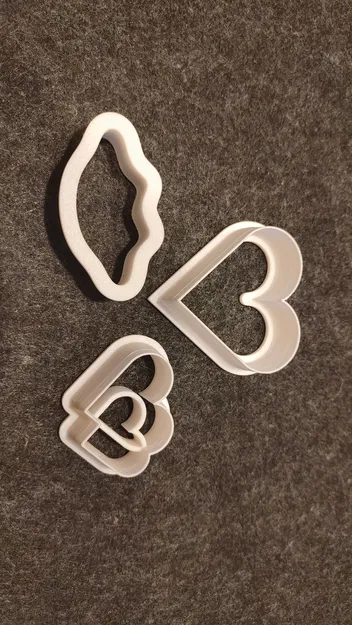 Bộ khuôn cắt bánh quy Valentine (Valentine Cookie Cutters) - Image 1