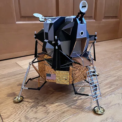 Mô hình Apollo Lunar Module tỉ lệ 1/25