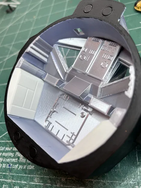 Mô hình Apollo Lunar Module tỉ lệ 1/25 - Image 8