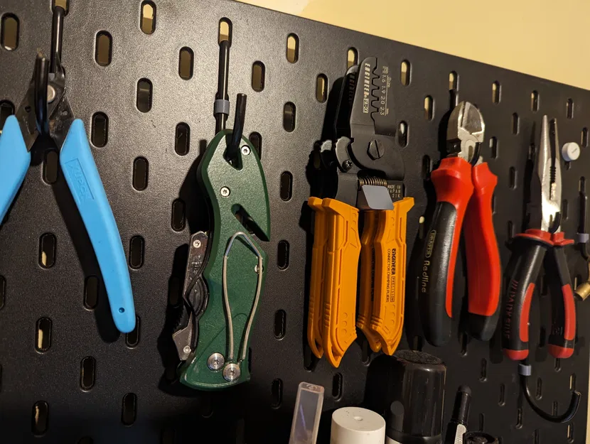 Skadis Engineer PA-09/PA-20 - Image 1