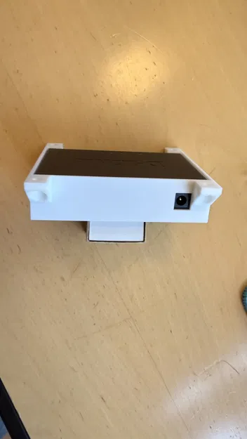 Giá treo dưới bàn cho D-Link DGS-105GL (Under desk mount) - Image 5