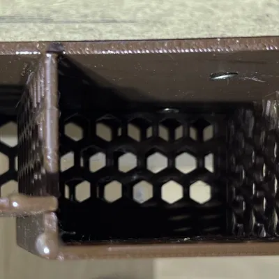 Kệ bàn phím và chuột dưới gầm bàn