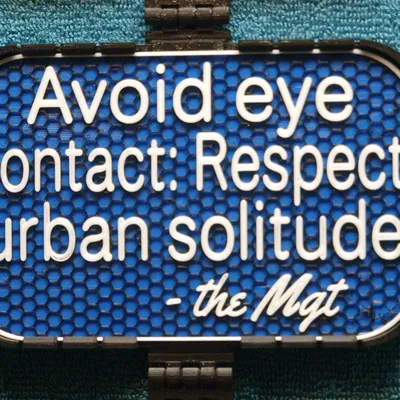 Bảng Mgt: Tránh giao tiếp bằng mắt