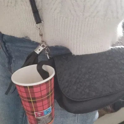 Kẹp đai thắt lưng treo ly (Cup holder / Belt clip / Festival cup holder)