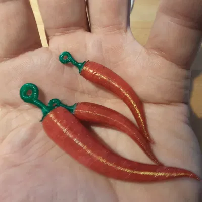 Bông tai hình ớt (Chili Earrings)