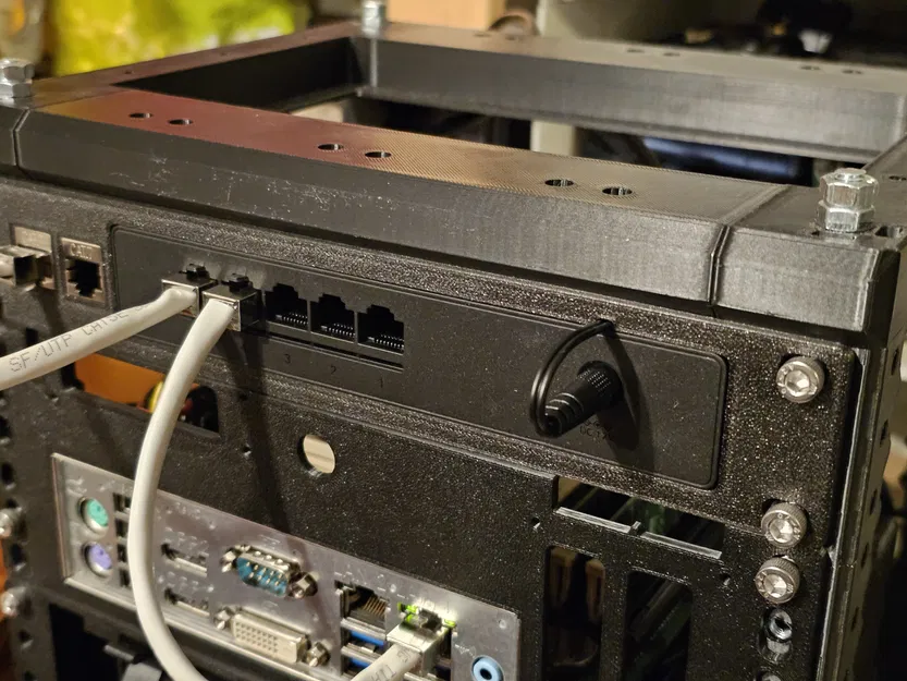 Giá gắn rack 10 inch cho UGREEN 2.5Gbit Switch - Image 2