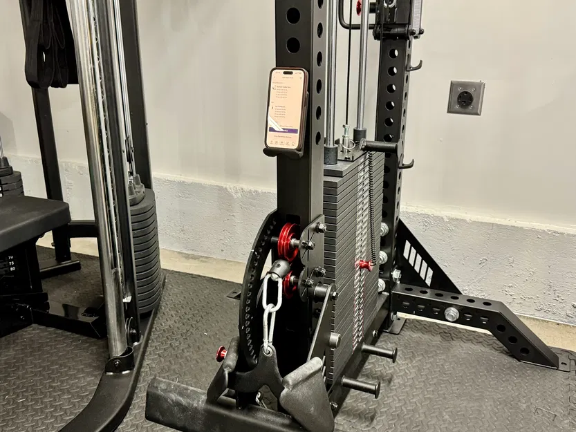 Giá đỡ điện thoại gym cho squat rack 3x3 lỗ 1" - Image 5