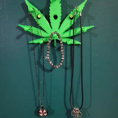 Móc Treo Dây Chuyền/Móc Treo Chìa Khóa Hình Lá (Leaf Necklace/Key Holder)