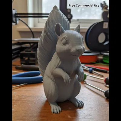 Tượng Sóc (Squirrel Statue)