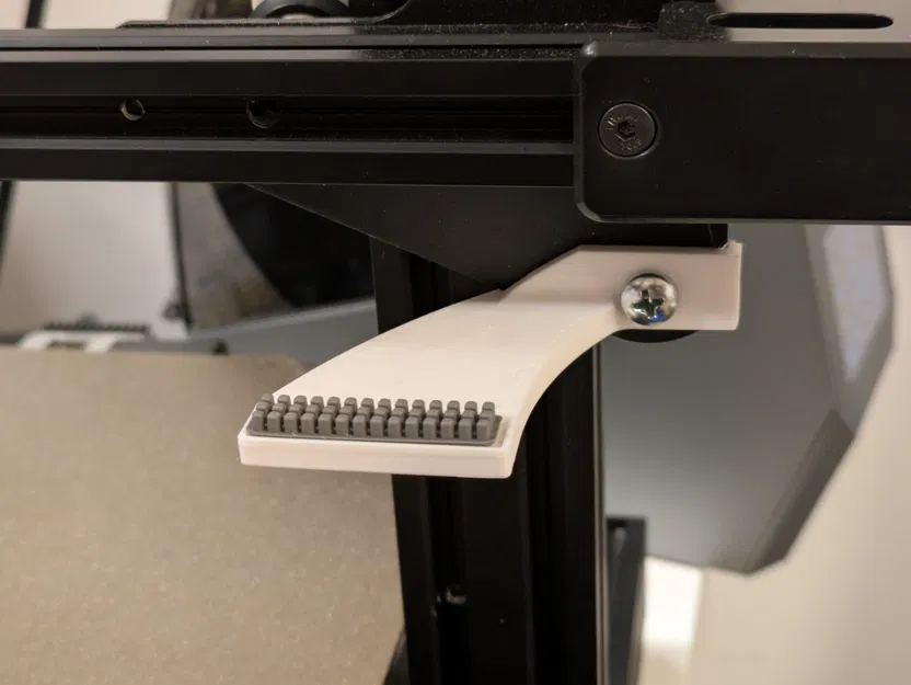 Ender 3 Hero Me V6 HotEnd Silicone Nozzle Wiper - Image 1