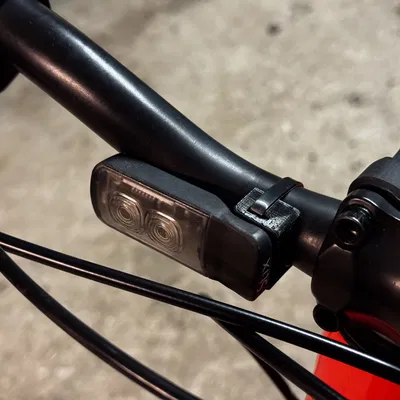 Ngàm gắn Specialized Stix cho ghi-đông ø22mm (zip tie mount)