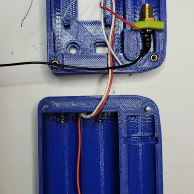 Vỏ cho HeltecV4 dùng 2x18650