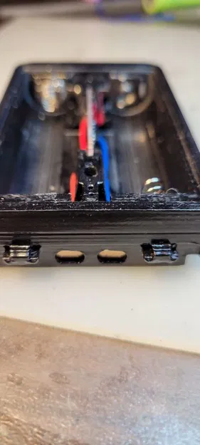 Vỏ pin 18650 cho BAOFENG UV-10R - Image 1