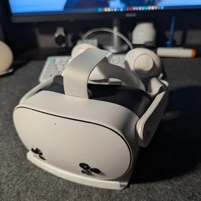 Chân đế Meta Quest 3s có tay cầm