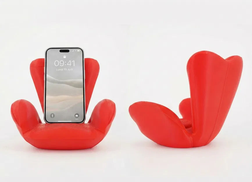 Kệ iPhone Ghế Bành Retro – Decor Bàn Làm Việc Vintage Thập Niên 70 - Image 1