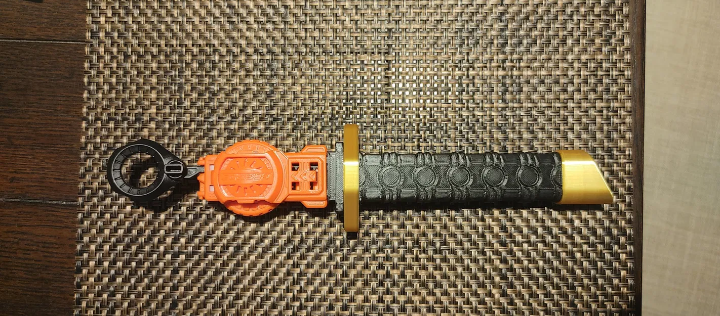 Tay cầm cho Beyblade Burst Rise Hyper Sphere Launcher (Grip kiểu chuôi kiếm) - Image 1