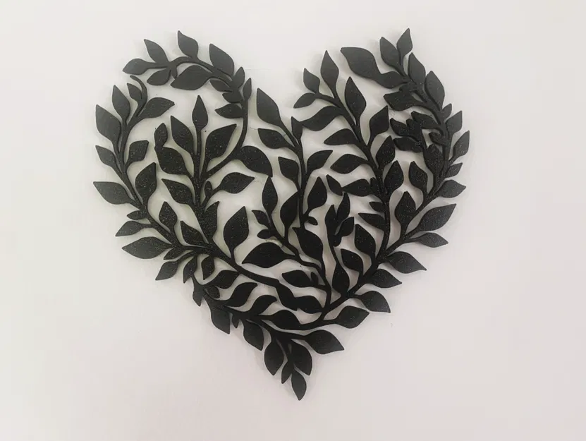 Plant Heart – Trang trí treo tường cây hình trái tim - Image 1