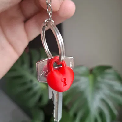 Móc Khóa Ổ Khóa Trái Tim (Keychain Heart Lock)
