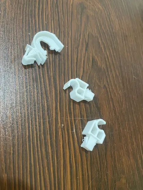 Honda Civic FB 2012 – Clip kẹp ống AC & cáp ABS - Image 1