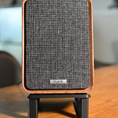 Ruark MR1 Mk3 – Chân Đế Desktop Nghiêng 13°