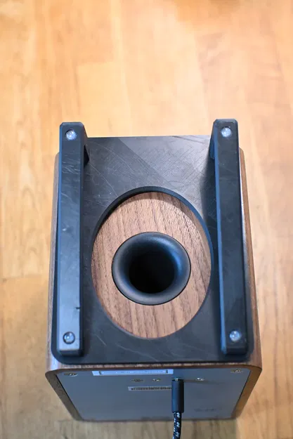 Ruark MR1 Mk3 – Chân Đế Desktop Nghiêng 13° - Image 3