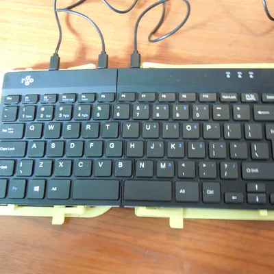 Giá kê tenting cho bàn phím R-Go Split (Tenting Stand for R-Go Split Keyboard)