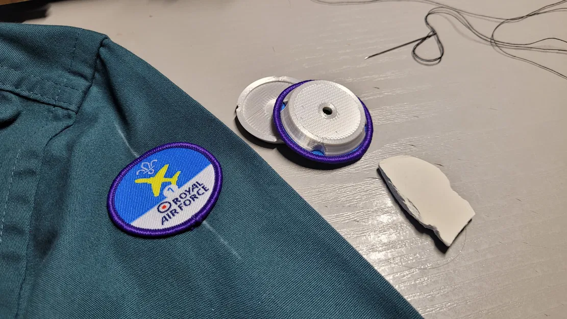 Jig Kẹp May Badge Scout (Scout Activity/Staged Badge Sewing Jig) - Image 1