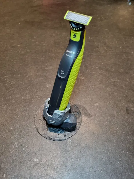 Philips One Blade – Stand phong cách Medieval (mũ cắm trên đá) - Image 7