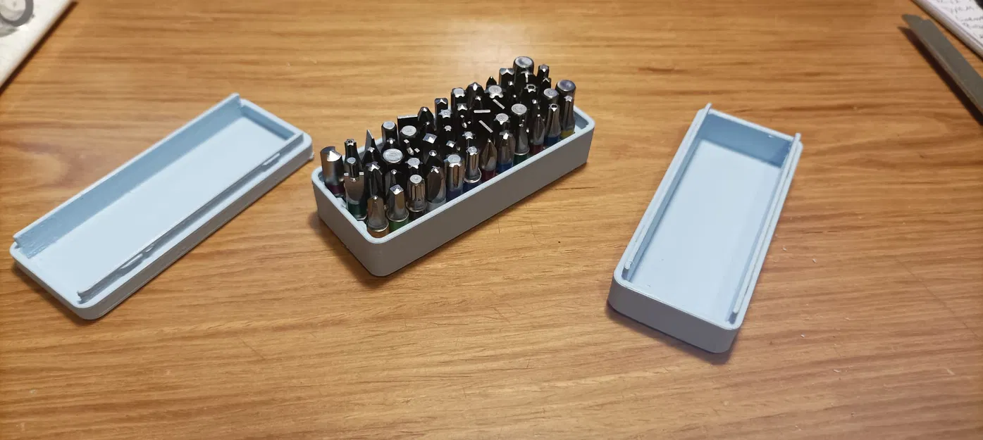 Hộp đựng mũi bits gọn: nắp sâu hơn (Compact bit case deeper lid) - Image 1