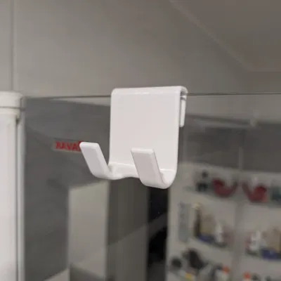 Držák stěrky / Squeegee holder – Giá treo gạt nước phòng tắm