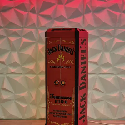 Hộp trưng bày cửa gập Jack Daniels Fire (Folding Door Display Box)