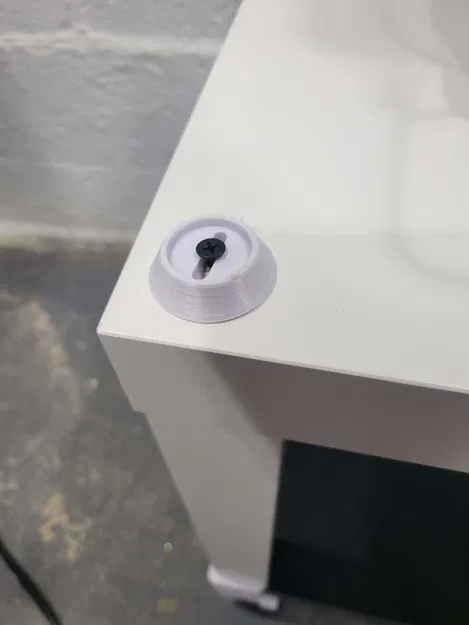 Một bộ bàn Ikea Lack nữa (Yet another Ikea Lack Table) - Image 4