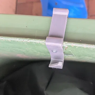 Kẹp túi rác (garbage bag clip)