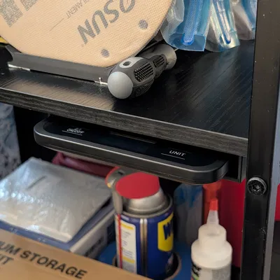 Khay lưu trữ gắn dưới bàn/desk (Under Table/Desk Storage Tray)