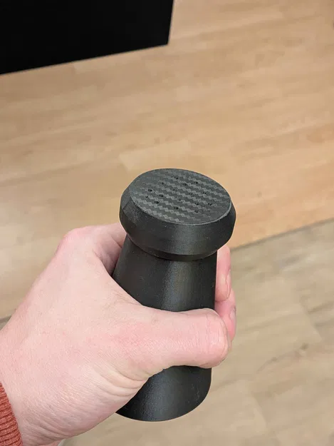 Lọ Rắc Muối Thanh Lịch (Elegant Salt Shaker) - Image 4