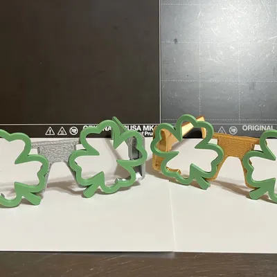 Kính Cỏ Ba Lá Saint Patrick’s Day – Print-in-Place Hinge, không cần MMU