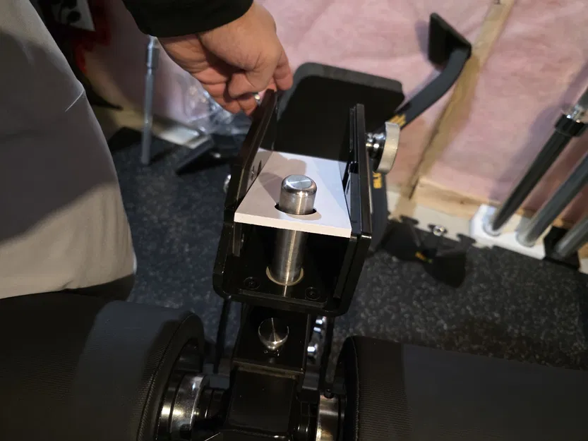 Miếng Shim Ghế REP Fitness Pegasus - Image 4