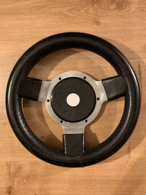 Caterham - Giá treo tường cho vô lăng - Image 1