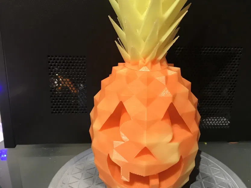 Đèn lồng Halloween Trái Thơm (Pineapple Jack-o-lantern) - Image 1