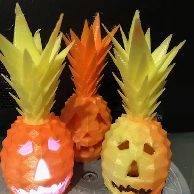 Đèn lồng Halloween Trái Thơm (Pineapple Jack-o-lantern)