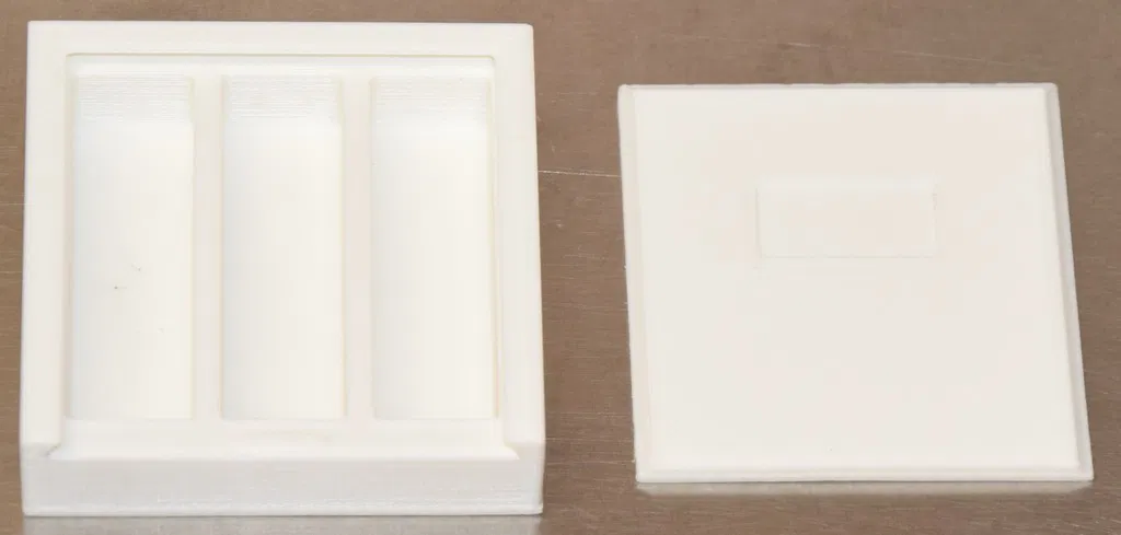 Hộp đựng 3 USB có nắp cho SanDisk Ultra Dual Drive Luxe USB A/C - Image 2