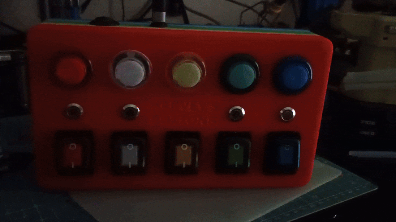 Hộp Nút Bấm - Busy Board - Bảng Hoạt Động cho bé & toddler - Image 9