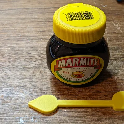 Marmite Scraper – Dụng cụ vét hũ Marmite