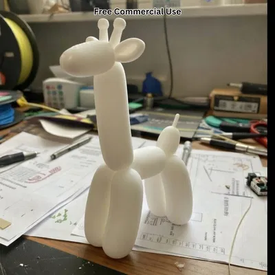 Tượng Hươu Cao Cổ Bong Bóng (Balloon Giraffe Statue)