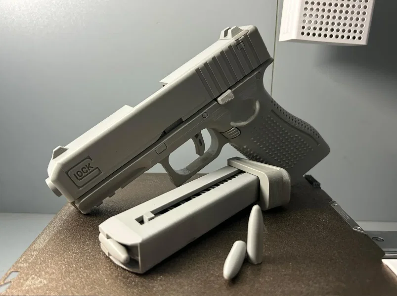 Súng mô hình (gun) - prop gun (không phải One Piece) - Image 1