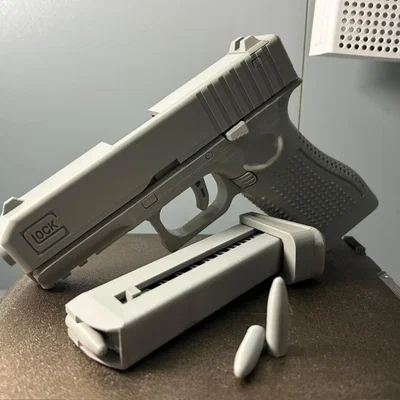 Súng mô hình (gun) - prop gun (không phải One Piece)