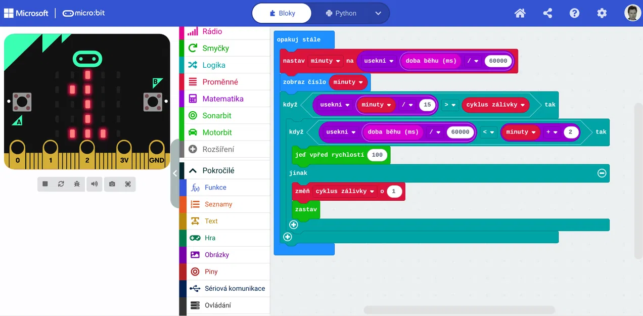 Giá đỡ aquaponic dọc điều khiển bằng micro:bit - Image 9